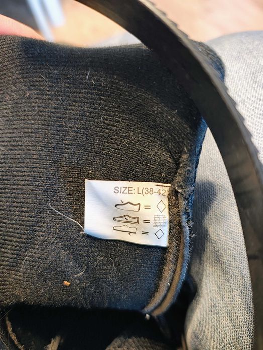 Rolki regulowane 38-42 RAVEN