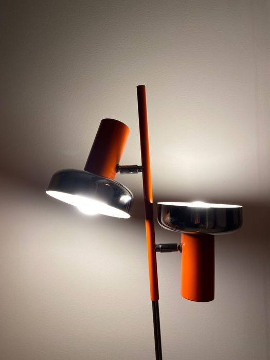 Candeeiros pé metal antigos vintage design