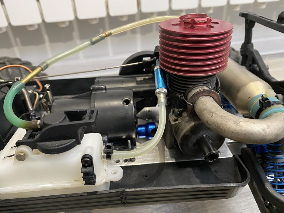 MTA4 thunder tiger rc nitro spalinowy autko
