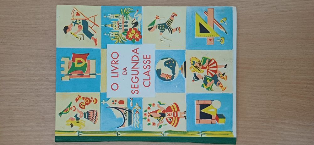Livro da 2 classe muito antigo