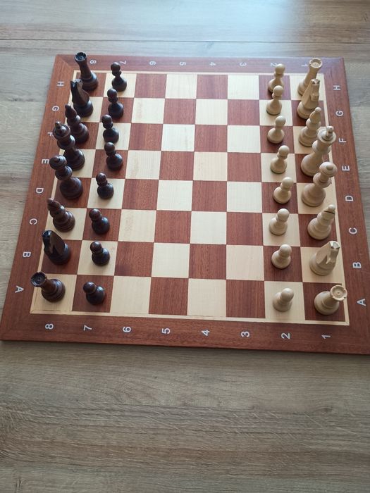 Zestaw szachowy turniejowy