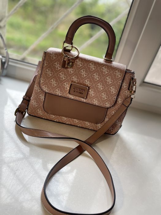 Сумка GUESS EST. 1981