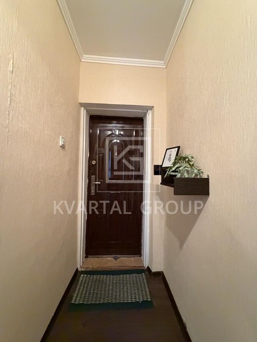 Продаж двокімнатної квартири з ремонтом