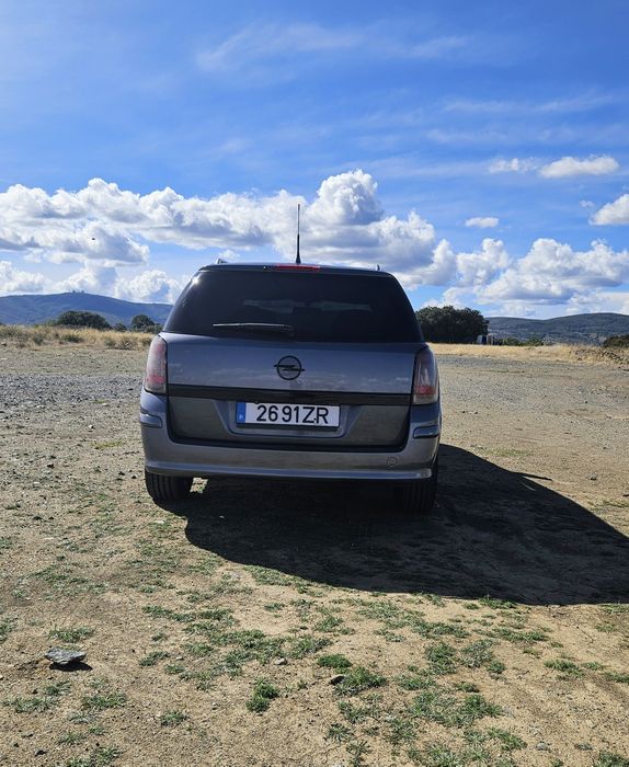 Opel Astra caravan 1.7 cdti