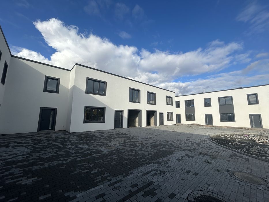 ТАУНХАУС 75м2 за ціною 2-х кімнатної квартири с.Зміїнець, вул Левадна