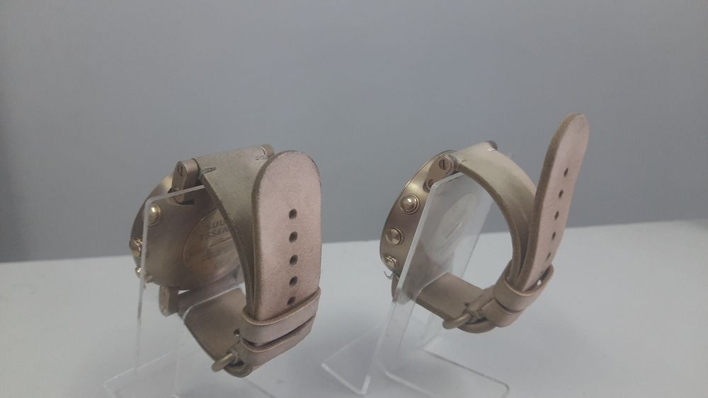 Годинник Suunto essential gold