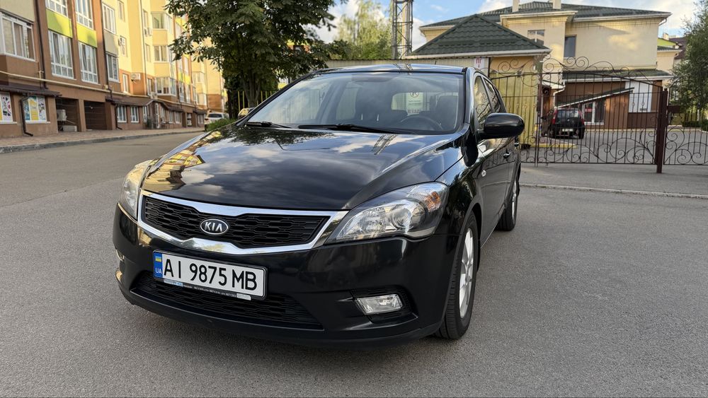 KIA CEED 1.6 газ/бензин Клімат