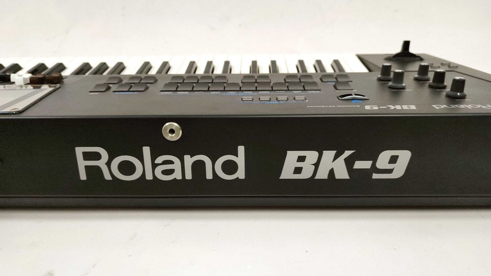 Keyboard Roland BK09