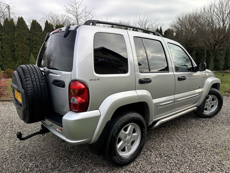 JEEP LIBERTY KJ 3.7 V6 210PS 4x4 Klima Skóra 159Tys Hak ALU 16 WZÓR !