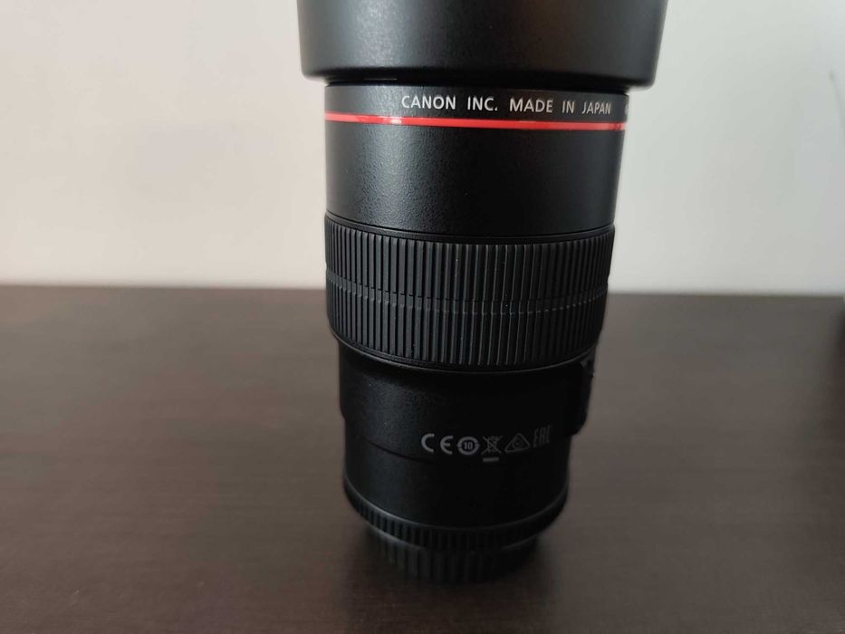 Canon 100mm f/2.8 L Macro IS USM filtr gratis