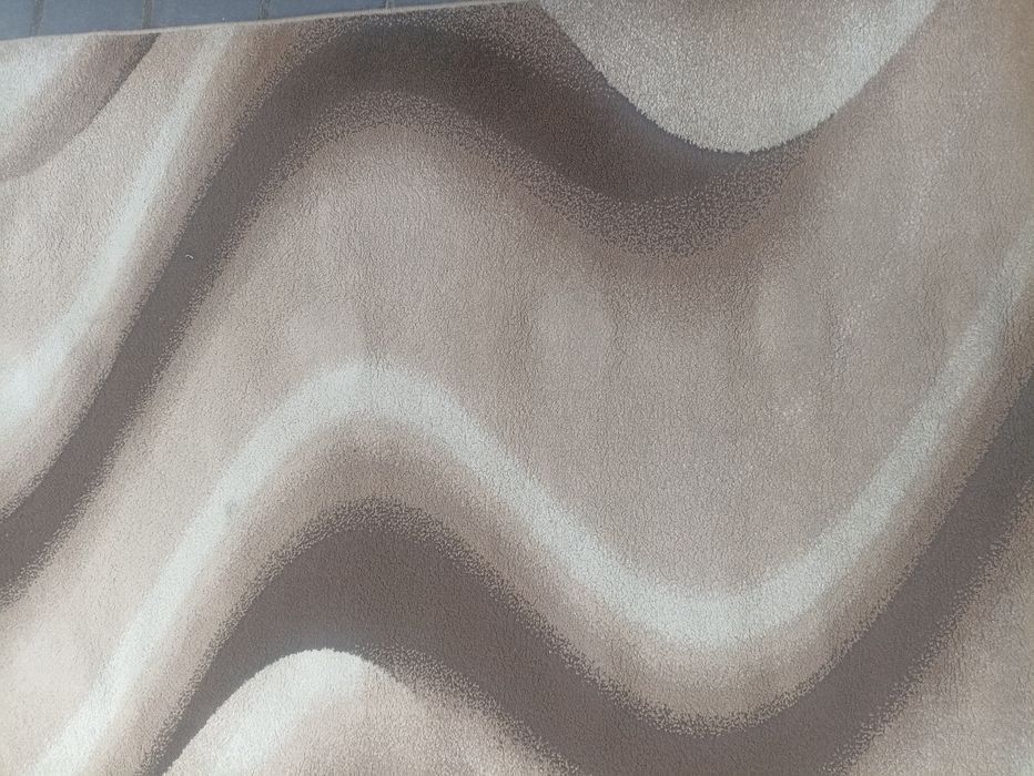 Dywan brązowo-bezowy