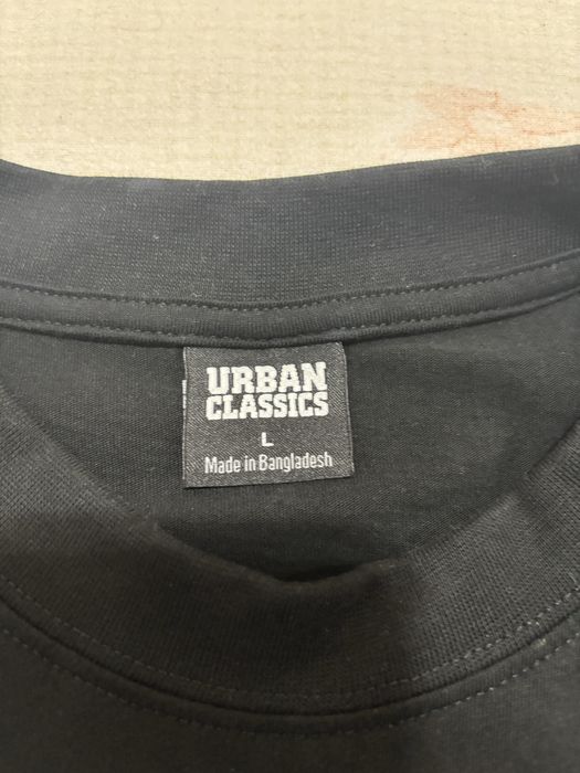 Camisola preta urban store
