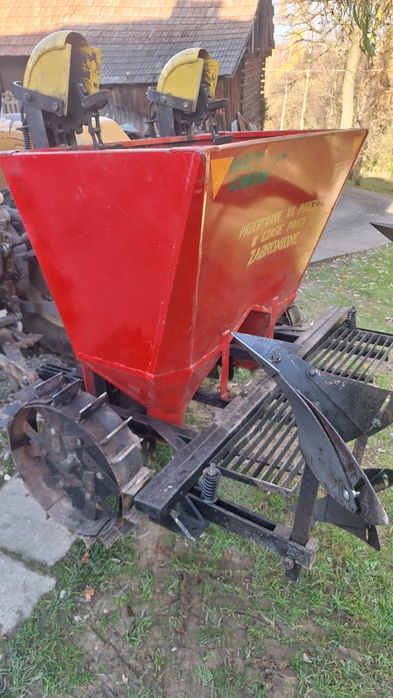 Sadzarka do ziemniakow JAK NOWA!