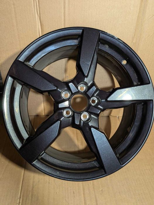 1x felga oryginalna AUDI A1 17'' 7,5J et46 82A601025P