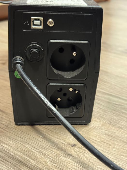 Джерело безперебійного живлення (ДБЖ/UPS) Volt Polska Micro 800 (850VA)
