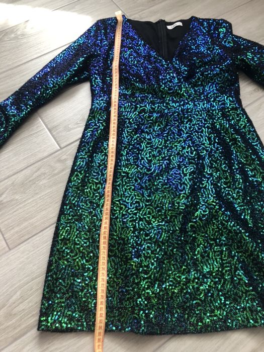 Святкова вечірня сукня розміру L