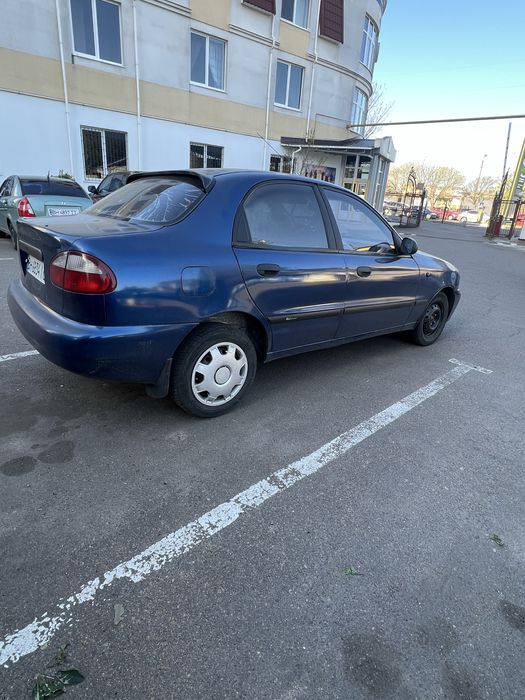 Продам Lanos 1.5 Г/Б 2004
