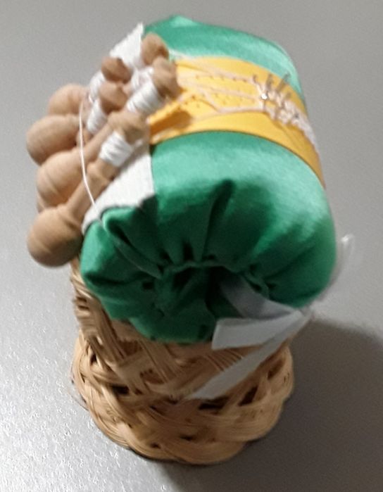 Almofada miniatura da renda de Bilros sem cavalete