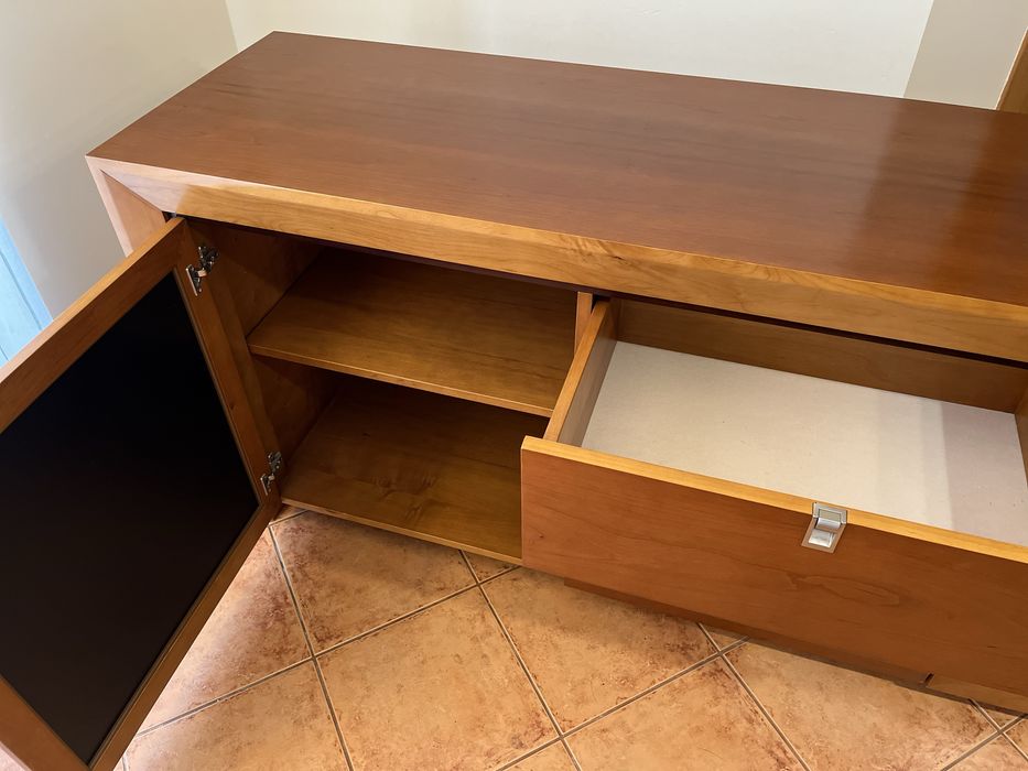 Mobilia de sala em cerejeira