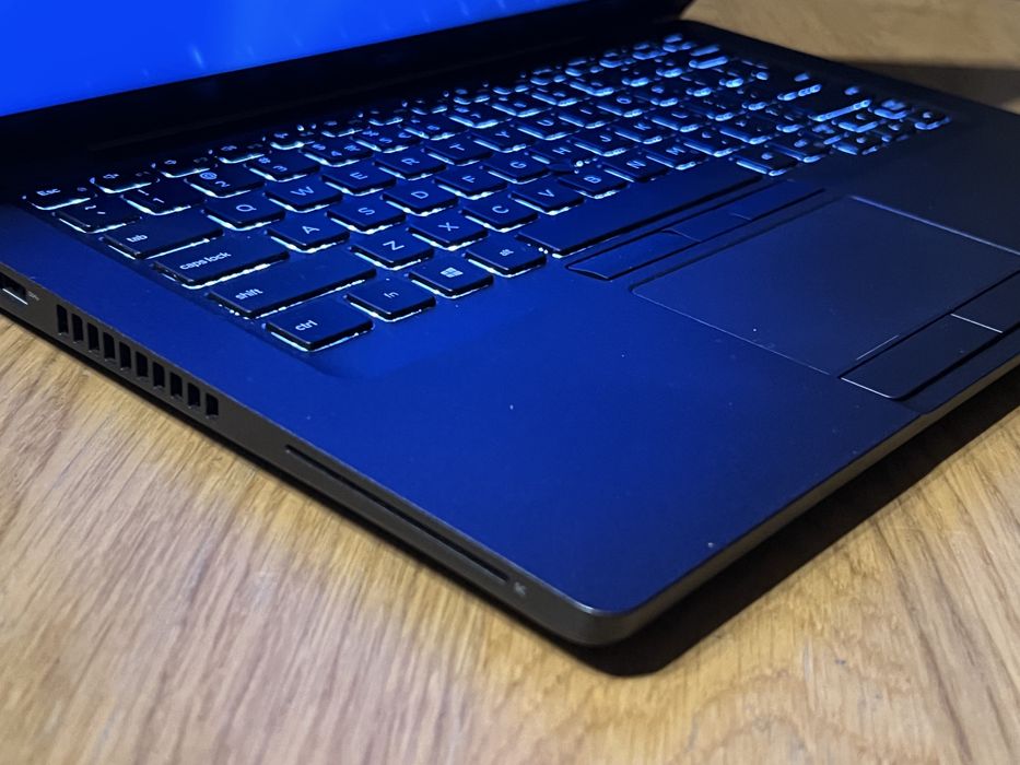 Laptop Dell Latitude 5400 i5-8gen SSD 14" FHD Win 11