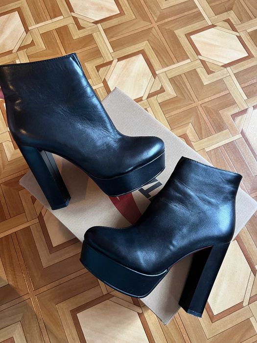 Ботильйони Estro на підборах