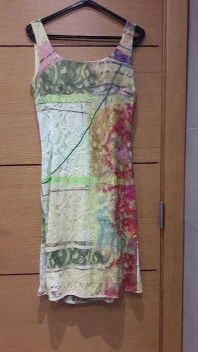 Vestido multicor