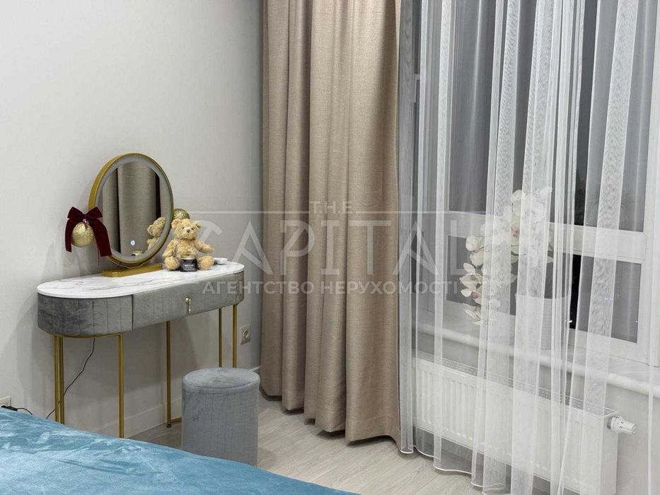 Оренда сучасної 2-кім квартири 80м2 Голосіївська White line