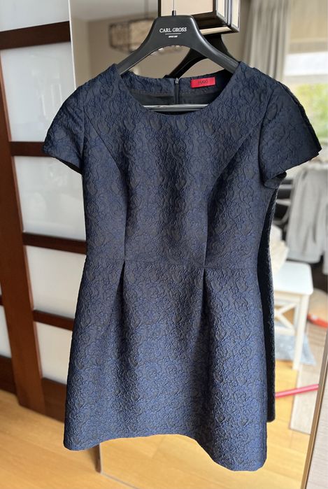 Hugo Boss sukienka granatowa rozmiar 40 M/L