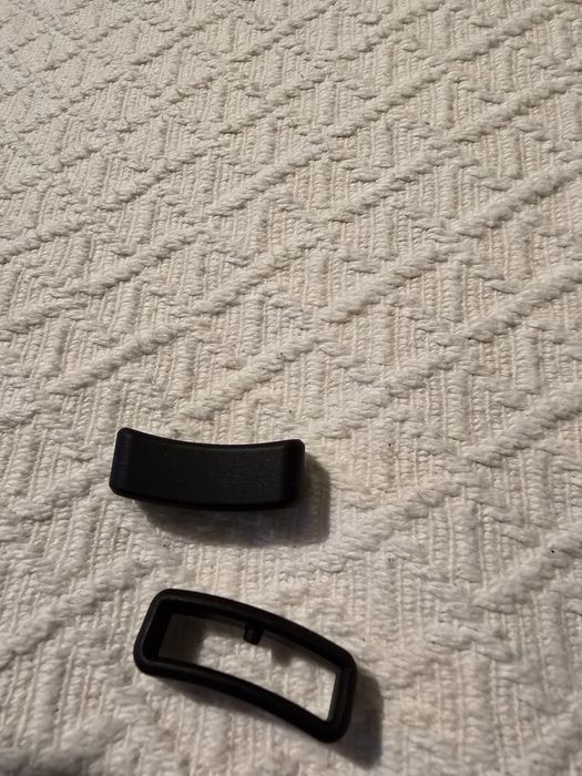 Szlufka do paska Garmin Forerunner® 235 oryginał nr kat. S00.00821.00