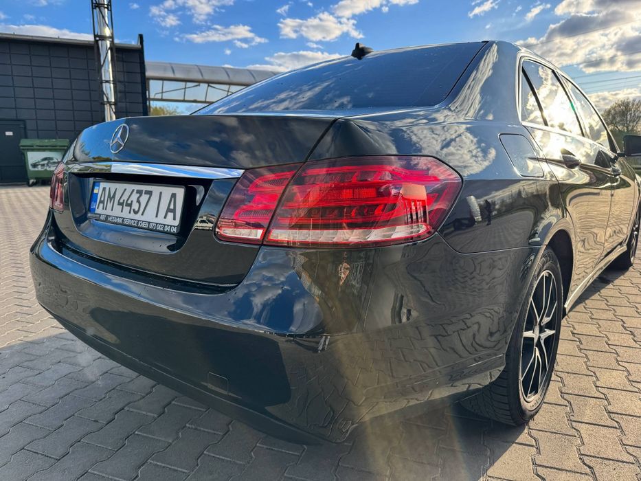 Mercedes-Benz E-Class 2015 VIN WDD2120061B271257 фото оголошення 8 з 19