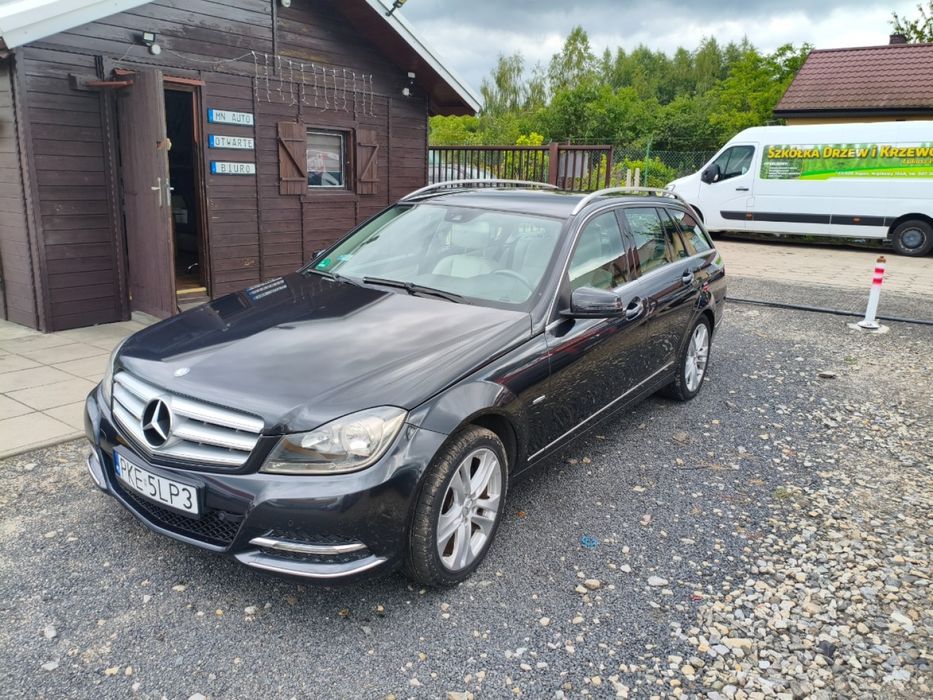 Mercedes-Benz Klasa C 180 BlueEFFICIENCY 7G-TRONIC Avantgarde