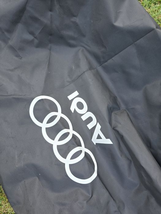 Nowy Oryginalny Pokrowiec na Narty AUDI | Ski Bag | 4G8885215 | Igła!
​Opis:
Sprzedam fabrycznie NOWY, nigdy nieużywany oryginalny pokrowiec na narty