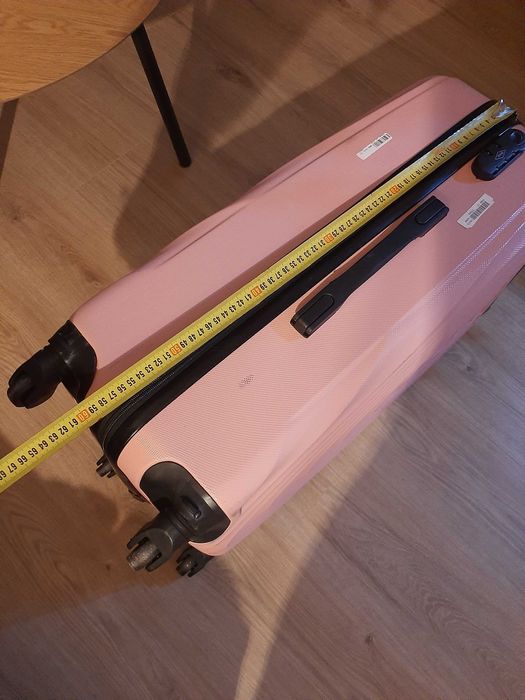 Walizka duża opinane kółka