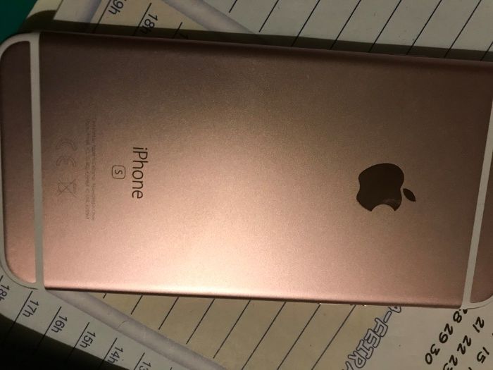 iPhone 6s 32 GB in excellent condition64729754250114122