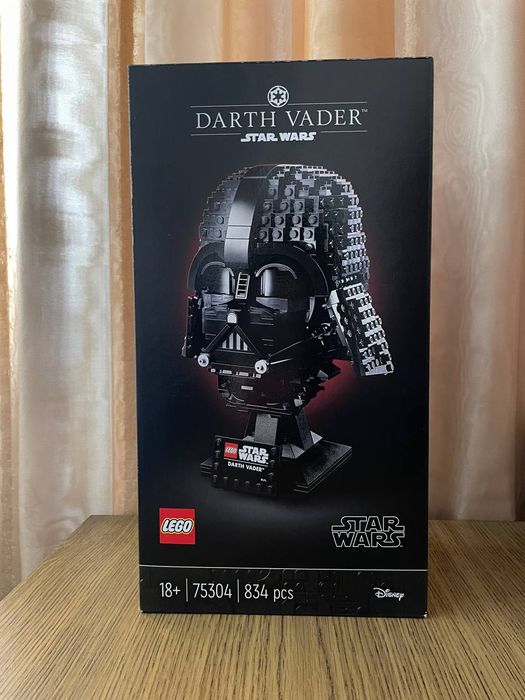 75304 LEGO Star Wars Helmet Collection Darth Vader Helmet