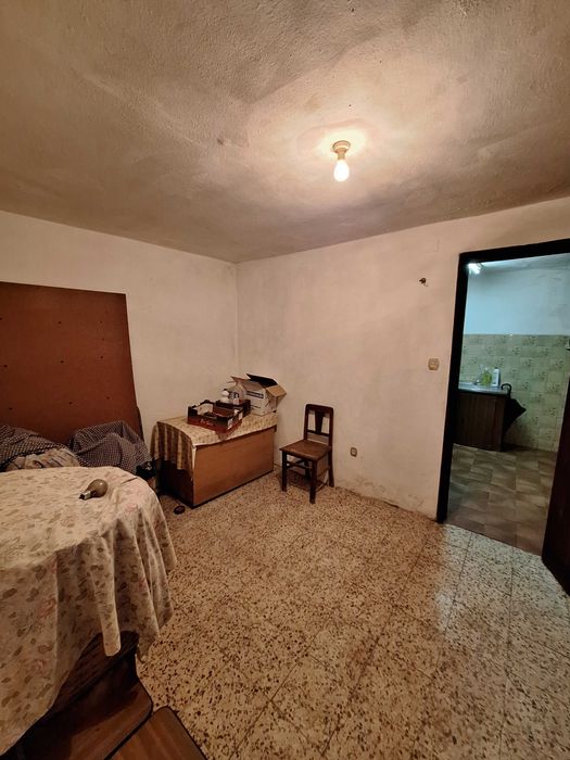 Casa com Terreno no Coração da Sobreira