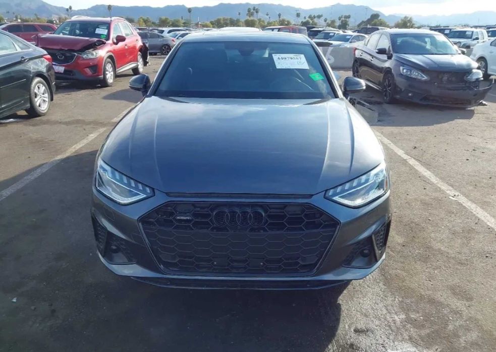 Бампер Audi A4 S4 b9 шрот разборка розбірка ауді а4 с4