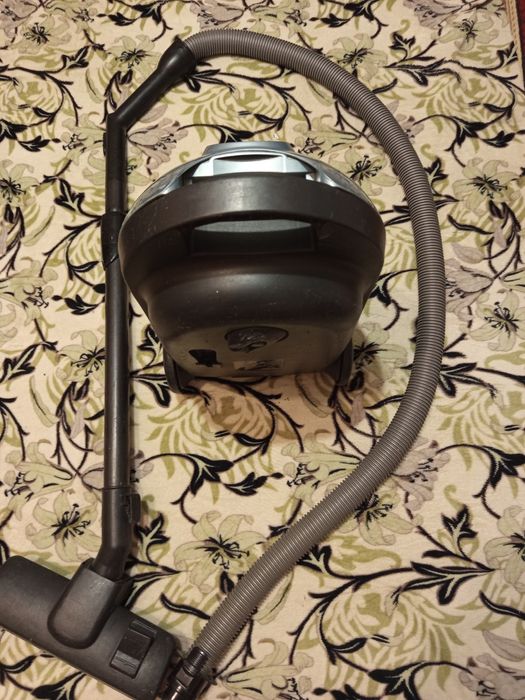 Продам пилосос самсунг 1500 w