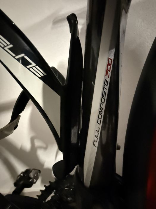 Bicicleta de Estrada BTWIN FC 700 em Cabono