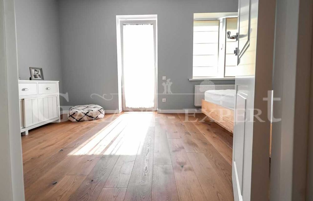 Стильний таун 150 м кв З РЕМОНТОМ В КМ.ЗРУЧНИЙ виїзд у Київ