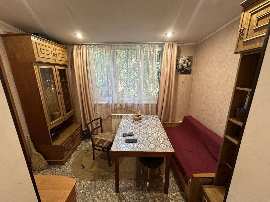 ВІЛЬНА‼️Подобово двокімнатна центр перший поверх