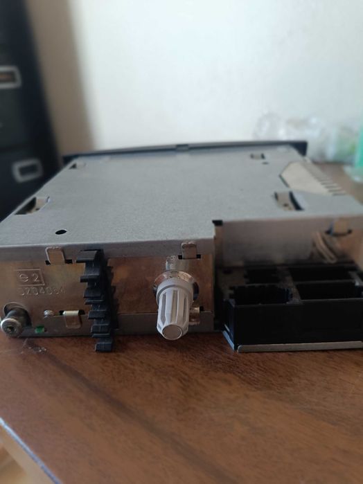 Radio/Cd Clio com codigo