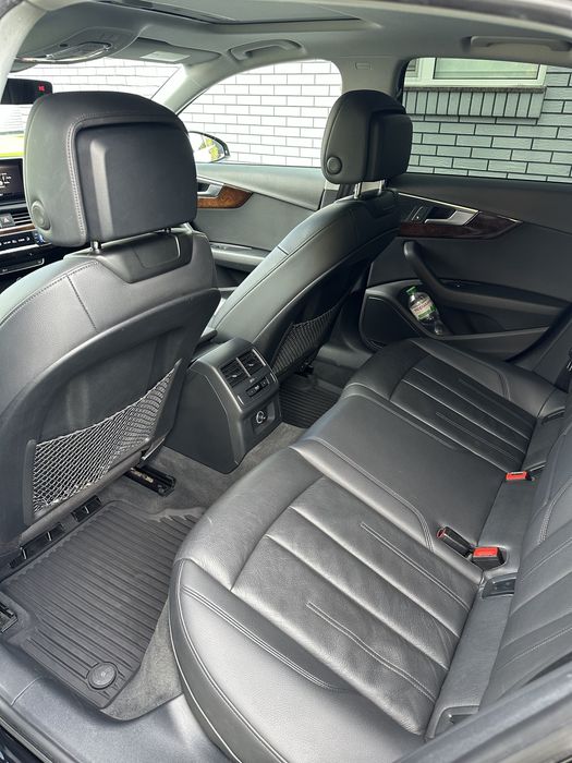 Audi a4 b9 2018 рік