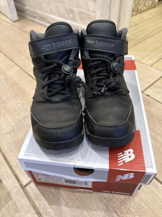 Черевики new balance