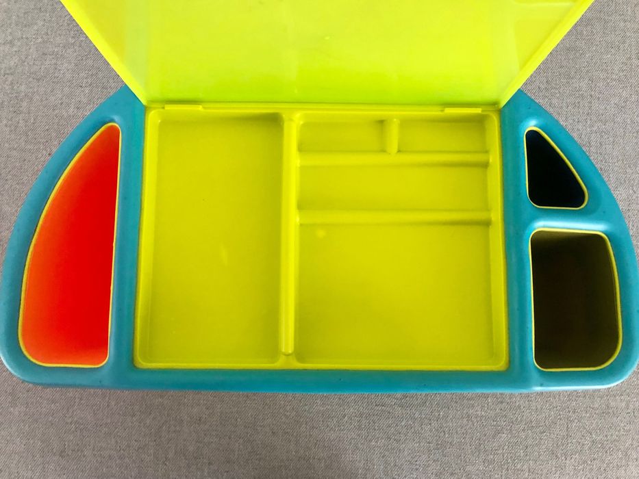 Mesa de Pintura Infantil Ideal para Crianças Criativas