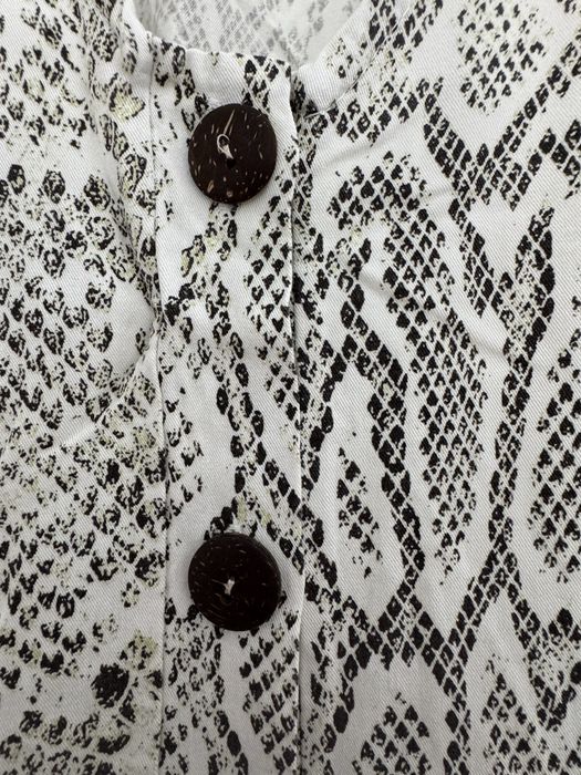 Vestido padrao serpente
