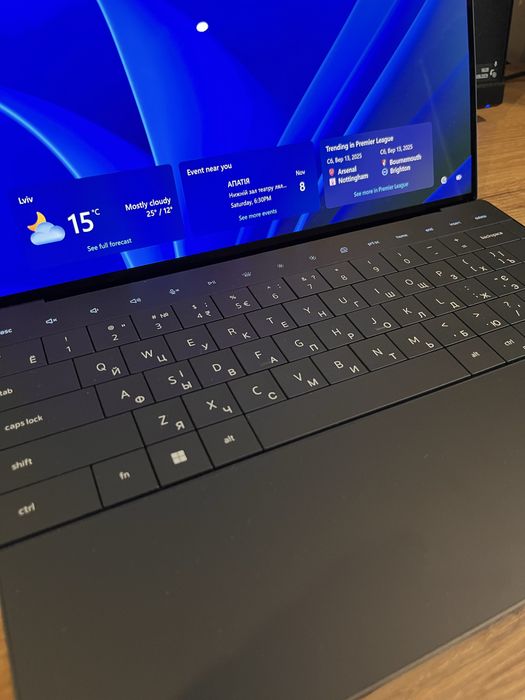 Ультабук Dell 9320 Plus