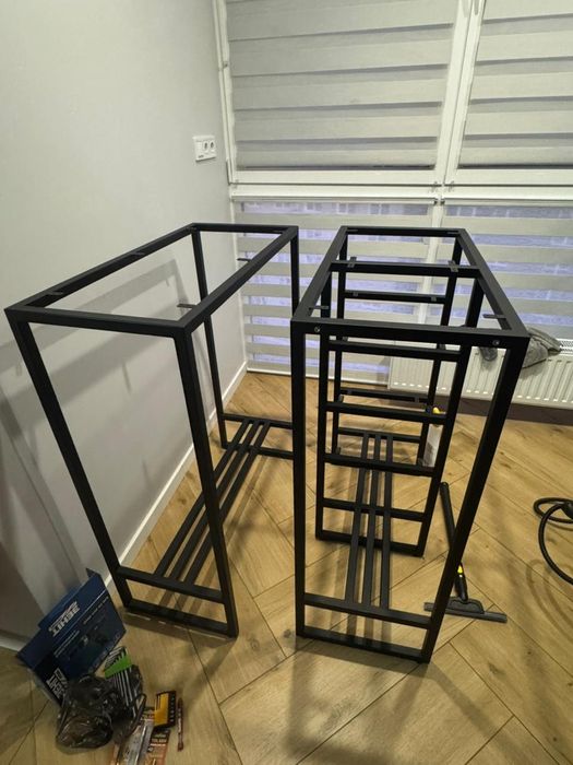 Барна стійка і 3 стільця