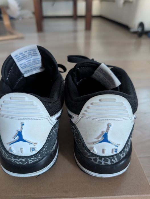 Jordan Buty dziecięce Air Jordan Legacy CD9054-114  rozmiar 39