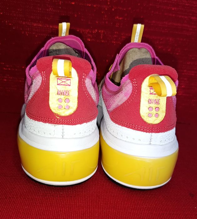 Кроссівки орігинал NIKE Р. 41,5-42